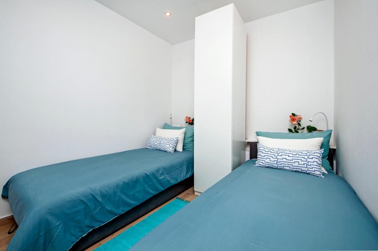 Little House - Just Few Steps From The City Center Villa โรวีน ภายนอก รูปภาพ