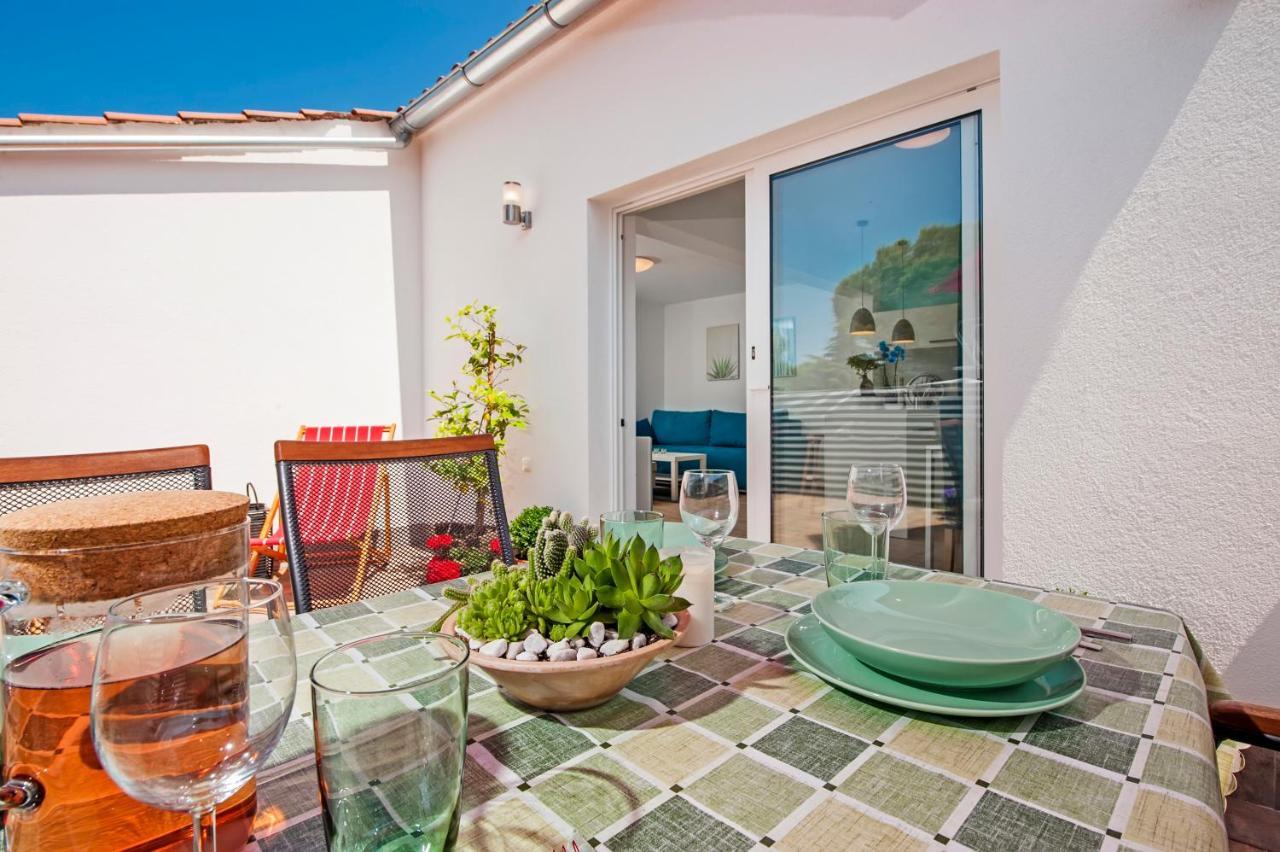 Little House - Just Few Steps From The City Center Villa โรวีน ภายนอก รูปภาพ