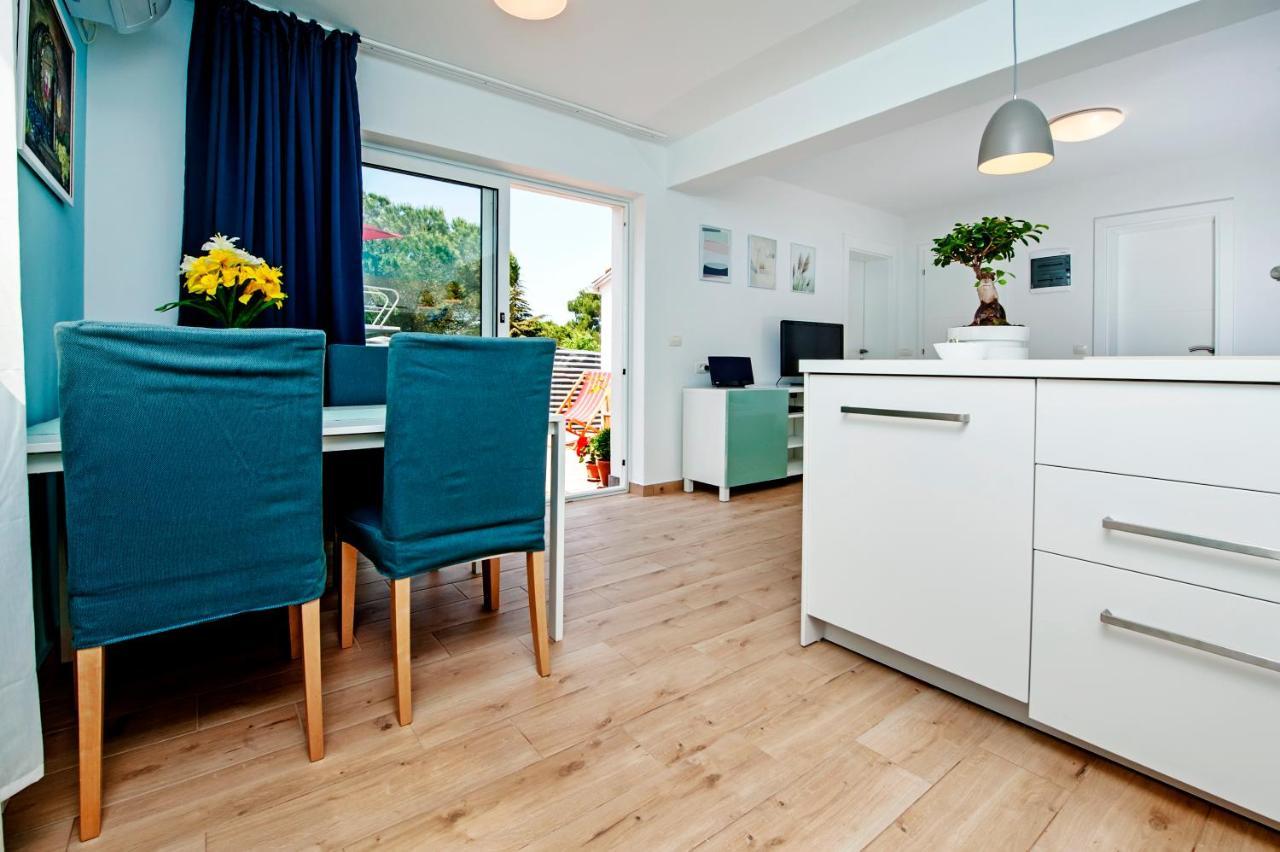 Little House - Just Few Steps From The City Center Villa โรวีน ภายนอก รูปภาพ